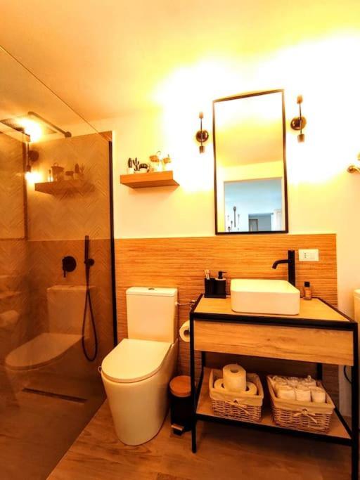 Cinque Terrazze: Freshly Renovated 2-Bedroom House Челье-Мессапика Экстерьер фото